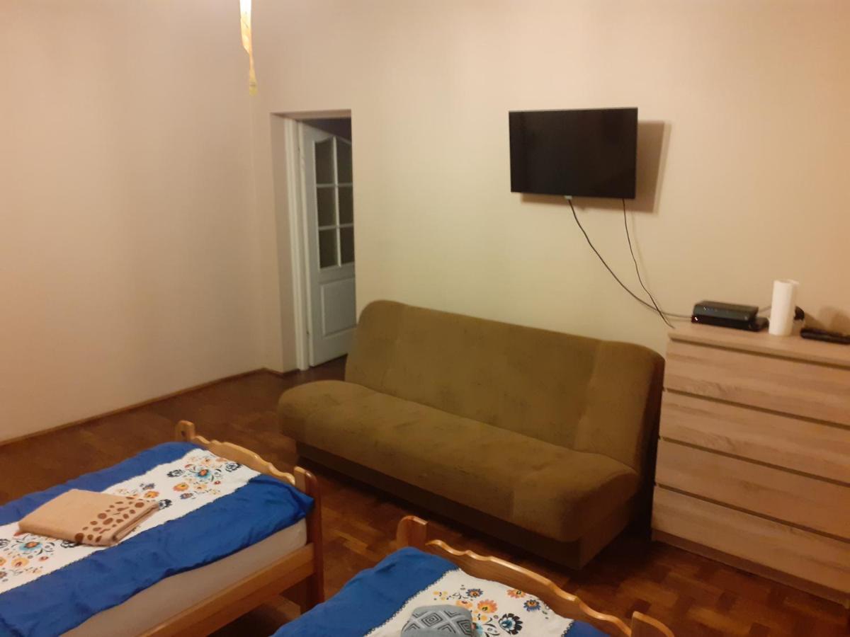 Ferienwohnung Kamienica Gniezno Exterior foto