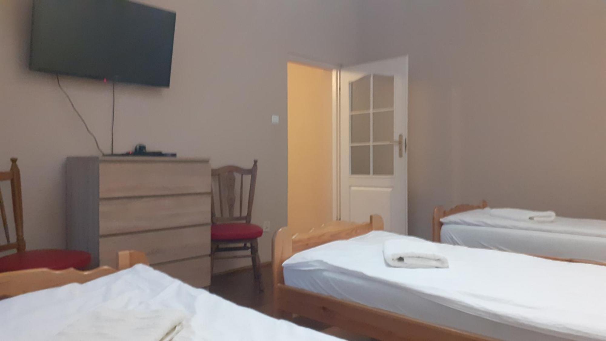 Ferienwohnung Kamienica Gniezno Exterior foto